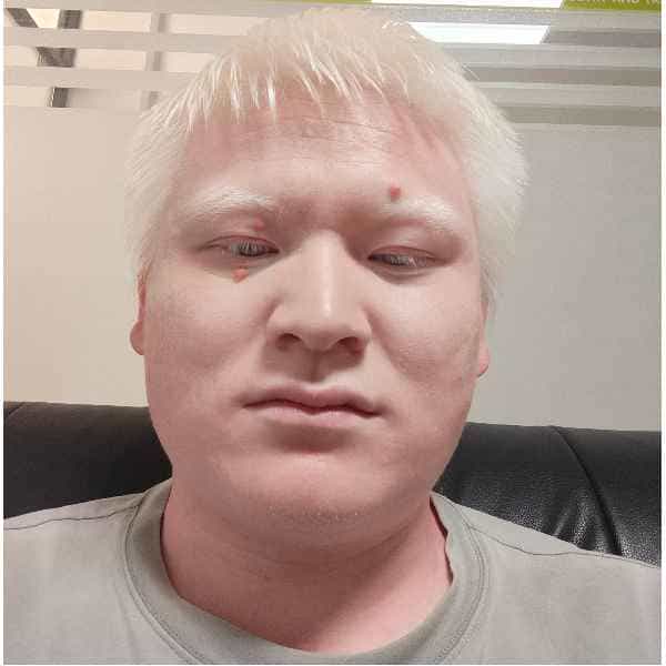 30岁岁安徽单身帅哥 - 达州吉缘网