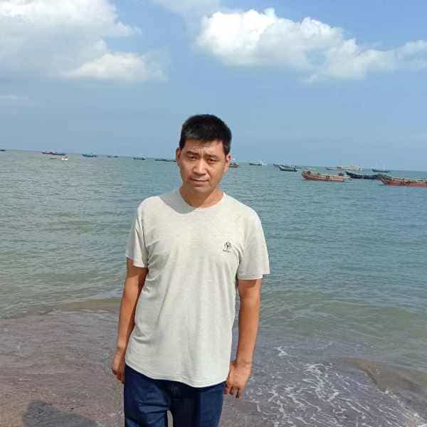 44岁岁辽宁单身帅哥 - 达州吉缘网