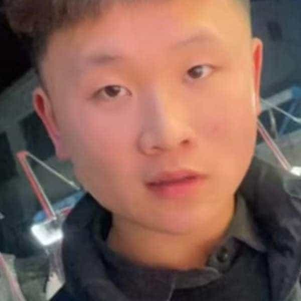 22岁岁河南单身帅哥 - 达州吉缘网