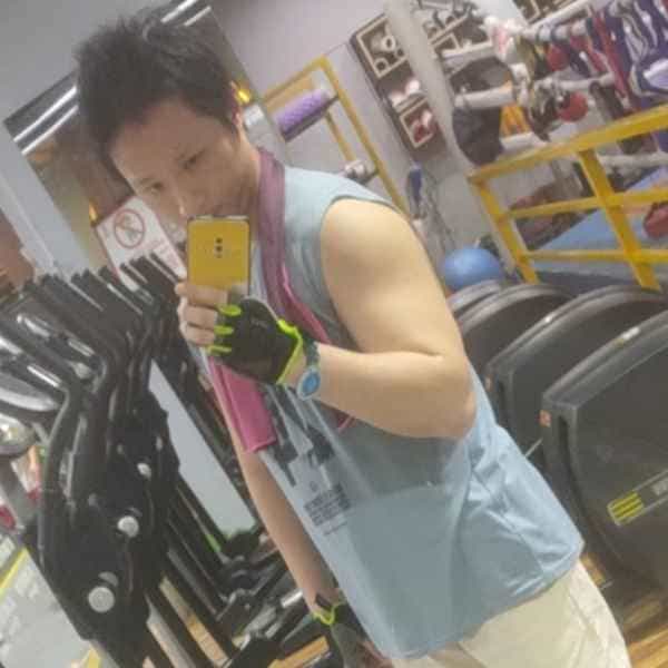 37岁岁广东单身帅哥 - 达州吉缘网