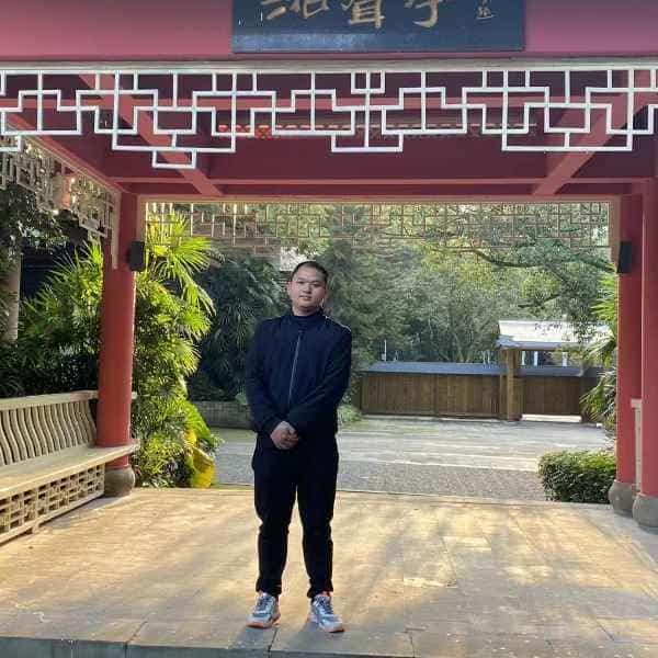 31岁岁重庆单身帅哥 - 达州吉缘网