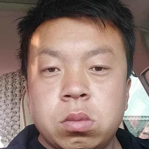 32岁岁内蒙古单身帅哥 - 达州吉缘网