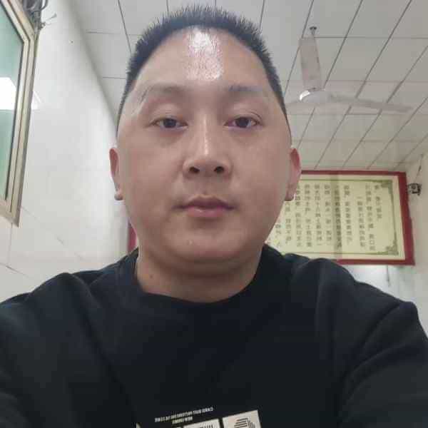37岁岁陕西单身帅哥 - 达州吉缘网