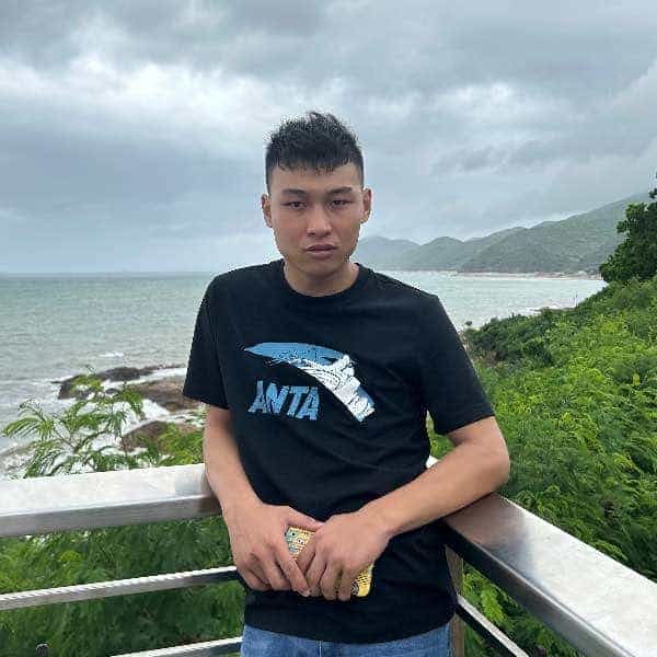 28岁岁山东单身帅哥 - 达州吉缘网