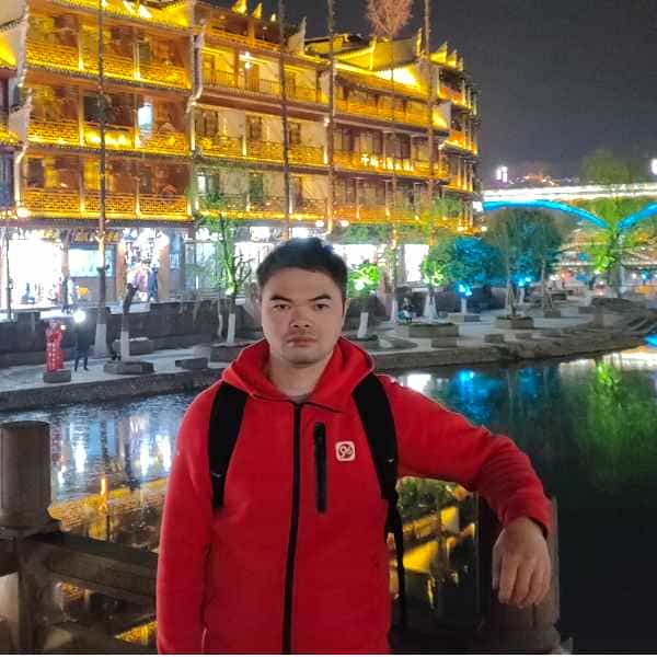 39岁岁广东单身帅哥 - 达州吉缘网